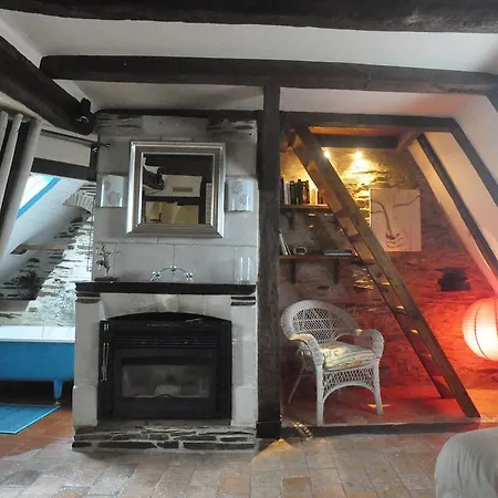 Le Petit Logis De Tinténiac Apartamento Angers