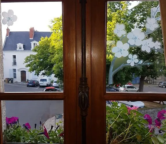 Le Petit Logis De Tinteniac Daire *