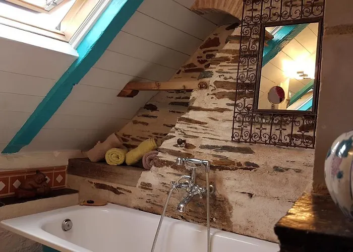 Le Petit Logis De Tinteniac Daire *